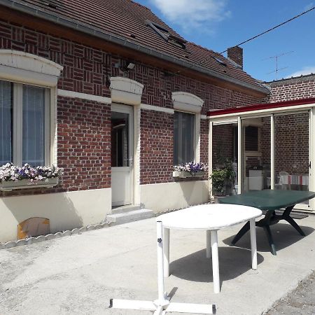 Chez Chantal Et Guy Grandcourt  Exterior photo